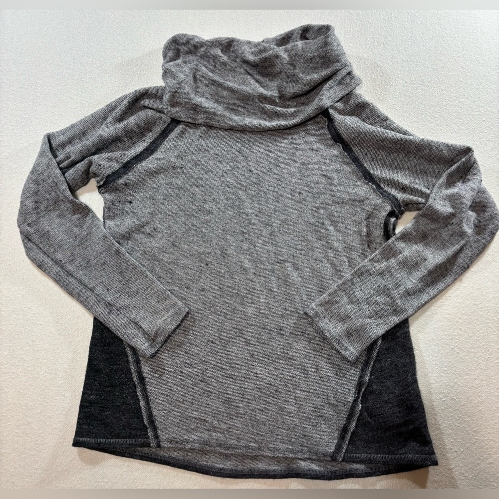 KÜHL Women’s Large Gray Cowl Neck Pullover Sweater Long Sleeve Outdoor Top